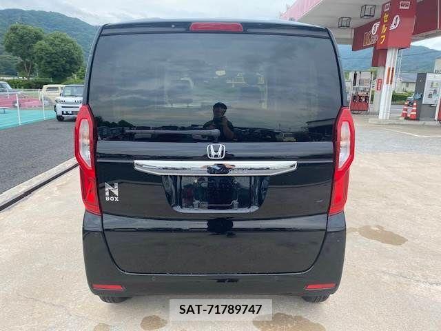 Honda N BOX 2022-06 333902-8