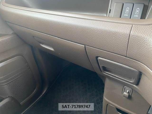 Honda N BOX 2022-06 333902-29