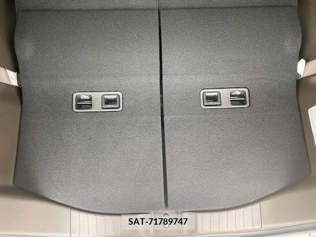 Honda N BOX 2022-06 333902-14