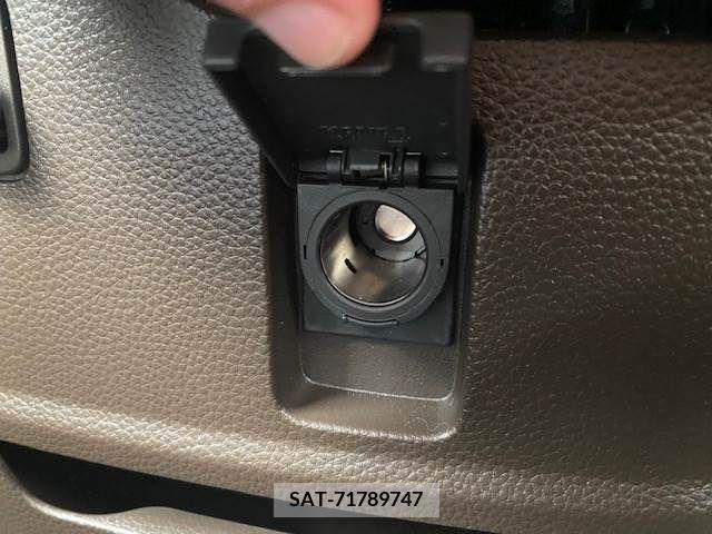 Honda N BOX 2022-06 333902-24