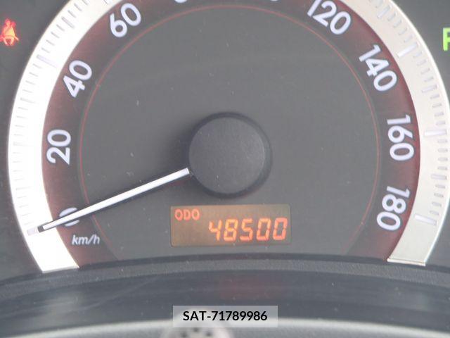 Toyota ISIS 2009-04 396927-25