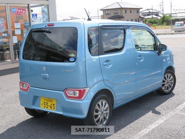 Suzuki WAGON R 2020-04 256772-2