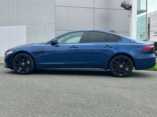 Jaguar XF 2021-05 6896-1