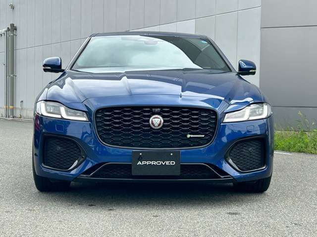 Jaguar XF 2021-05 6896-3