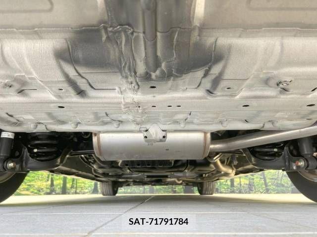 Honda e 2023-08 342181-19
