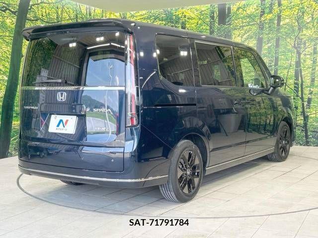 Honda e 2023-08 342181-17