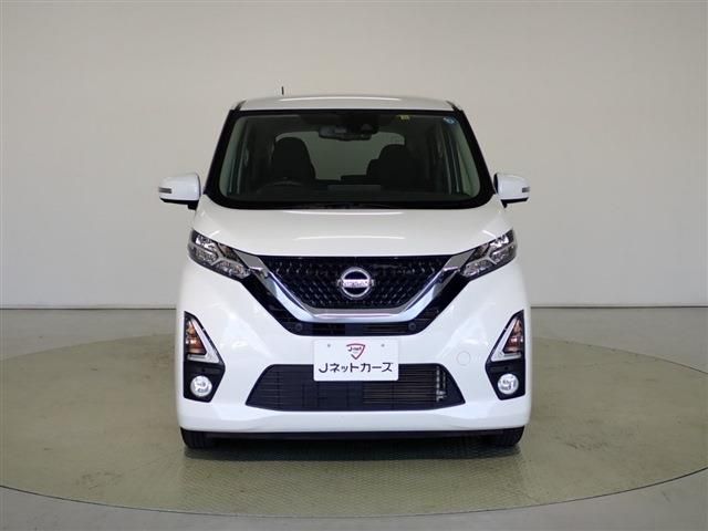 Nissan DAYZ 2019-10 18173-4