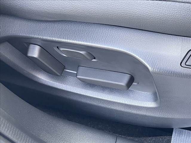 Mazda CX-5 2023-08 18883-11