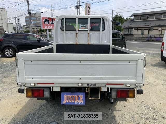 Mazda TITAN 2005-06 337527-9