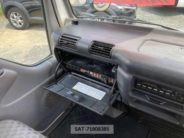 Mazda TITAN 2005-06 337527-16