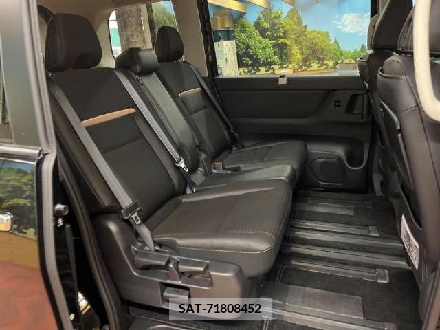 Nissan SERENA 2023-08 337979-9