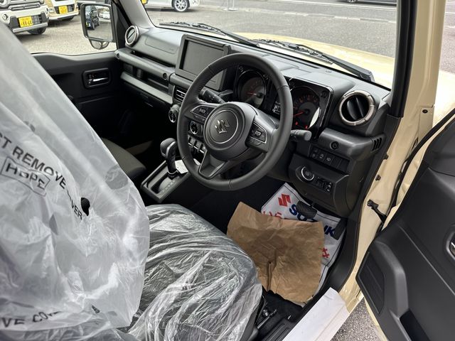 Suzuki JIMNY 2023-06 6514-23