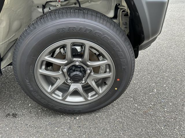Suzuki JIMNY 2023-06 6514-27