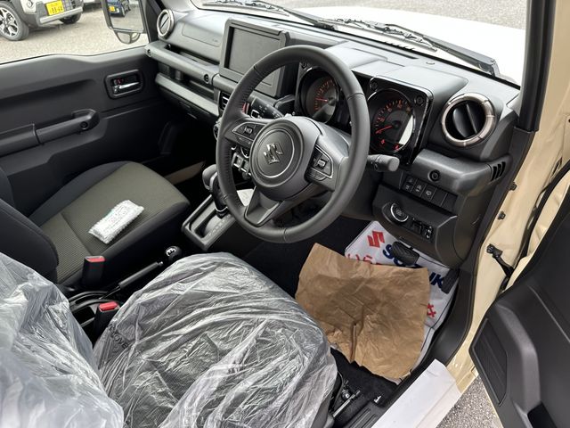 Suzuki JIMNY 2023-06 6514-1