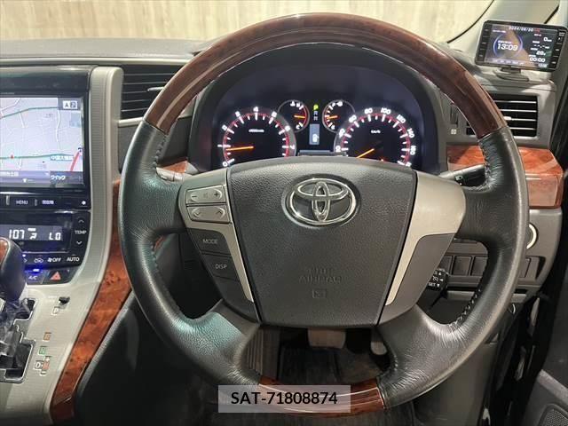 Toyota VELLFIRE 2010-11 299844-10