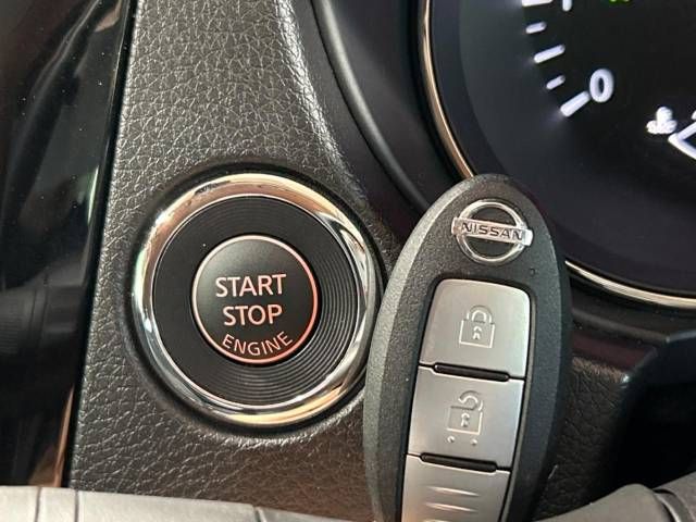 Nissan X-TRAIL 2022-03 27014-7