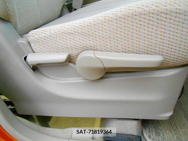Suzuki SPACIA 2013-06 285596-17