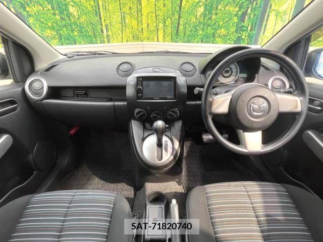 Mazda DEMIO 2011-05 381439-1