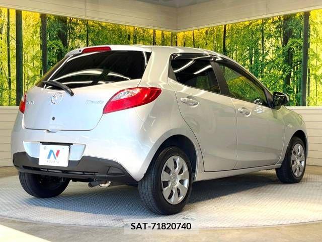 Mazda DEMIO 2011-05 381439-17