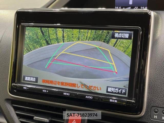 Toyota VOXY 2018-02 341540-4