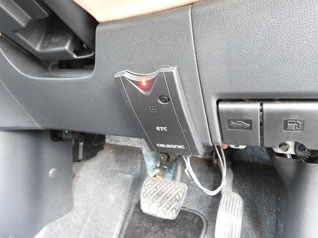 Mitsuoka VIEWT 2010-09 196746-9