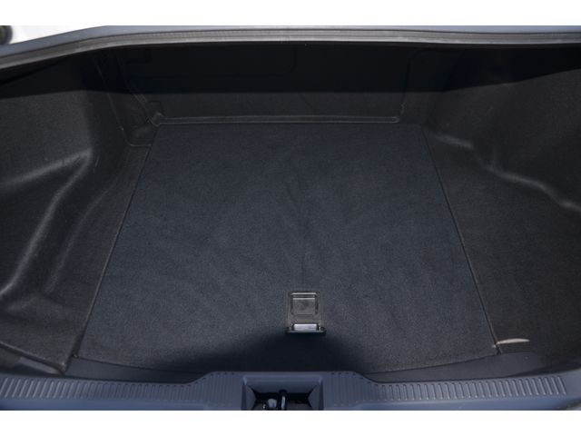 Toyota CROWN SEDAN 2018-08 2743-19