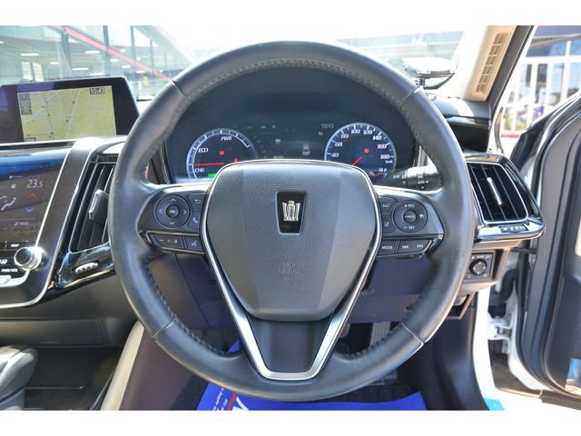 Toyota CROWN SEDAN 2018-08 2743-7
