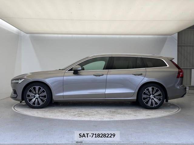 Volvo V60 2019-04 214840-18