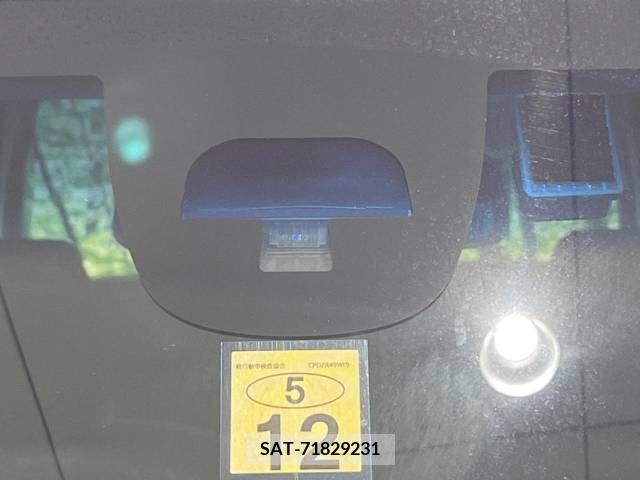 Honda N BOX CUSTOM 2014-12 213238-3