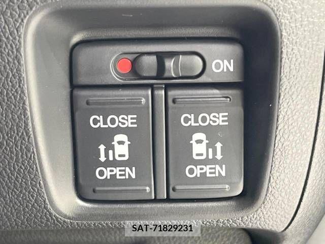 Honda N BOX CUSTOM 2014-12 213238-2