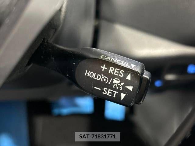 Toyota C-HR 2019-08 237150-5
