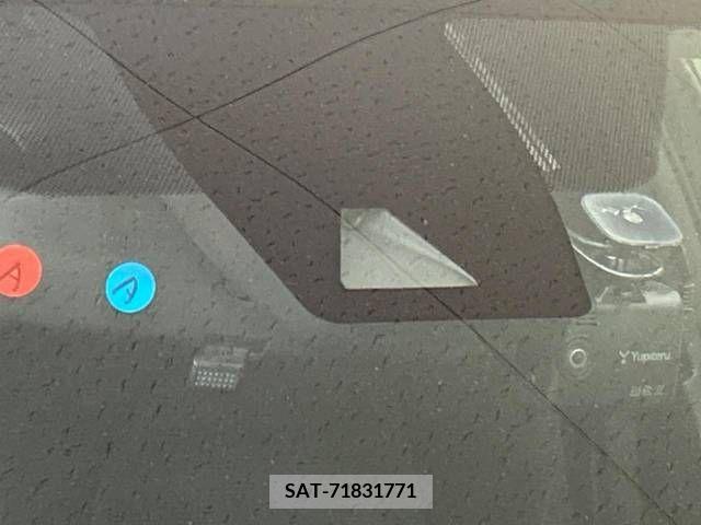 Toyota C-HR 2019-08 237150-2