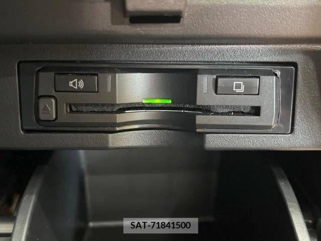 Toyota VELLFIRE 2017-03 222283-6