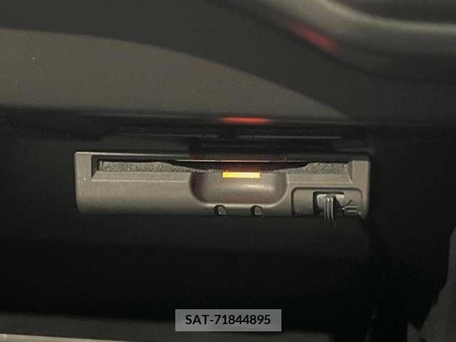 Nissan NOTE 2016-07 365387-5