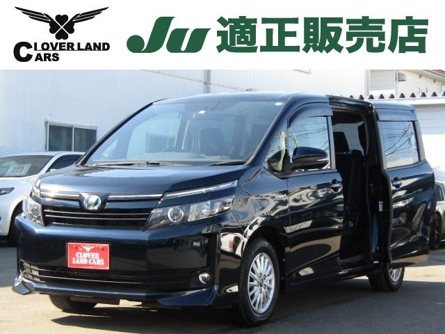 Toyota VOXY HYBRID 2014-12 15967-0