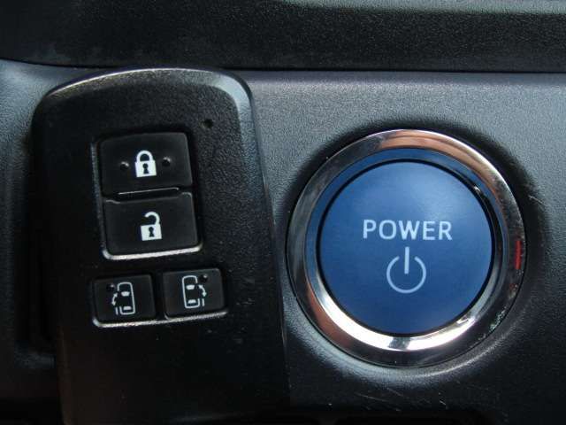 Toyota VOXY HYBRID 2014-12 15967-12