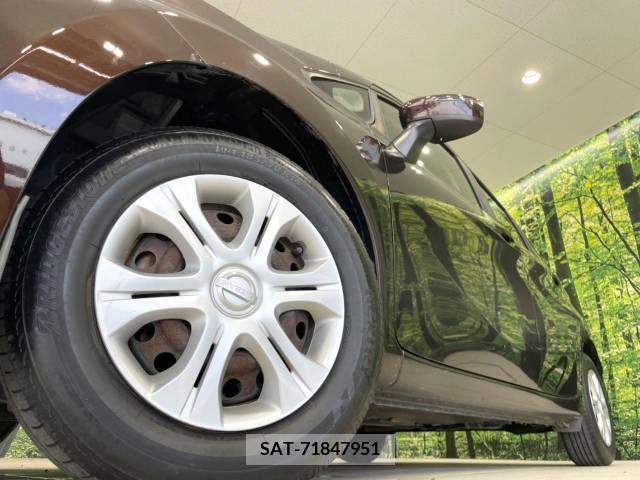 Nissan NOTE 2015-08 365459-11