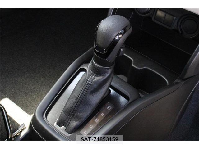 Suzuki SWIFT 2024-01 286605-6