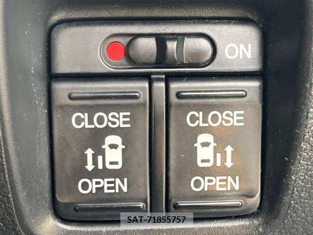 Honda N BOX CUSTOM 2016-06 364728-2