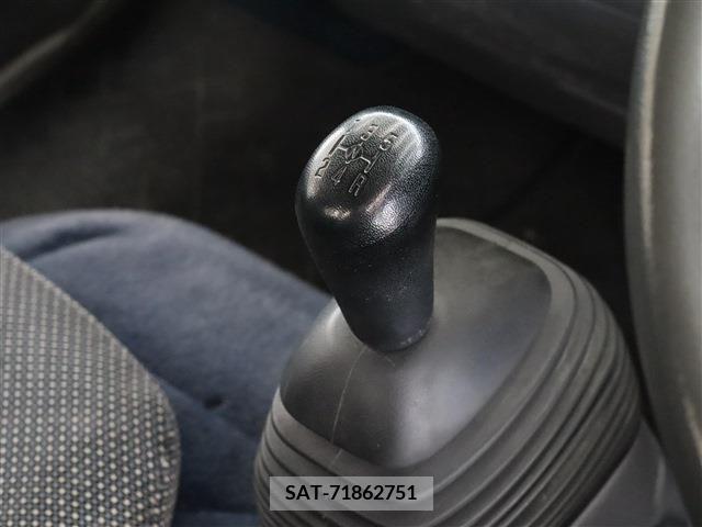 Mazda TITAN 2016-09 287684-8