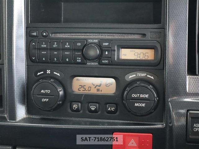 Mazda TITAN 2016-09 287684-7