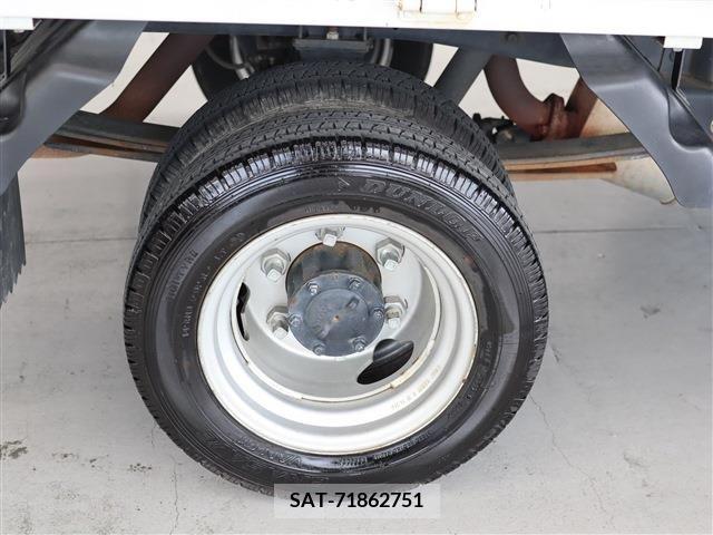 Mazda TITAN 2016-09 287684-5
