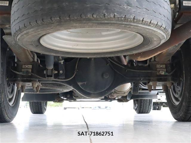 Mazda TITAN 2016-09 287684-18