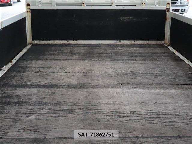 Mazda TITAN 2016-09 287684-15