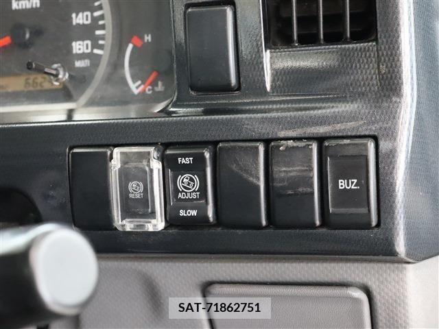 Mazda TITAN 2016-09 287684-11