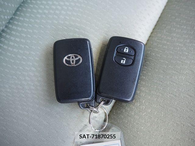 Toyota AQUA 2013-02 292140-15