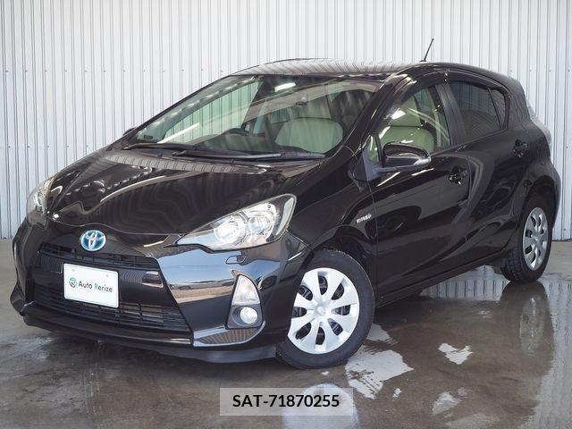 Toyota AQUA 2013-02 292140-0