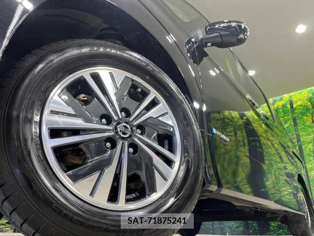 Nissan SERENA 2019-09 350427-13