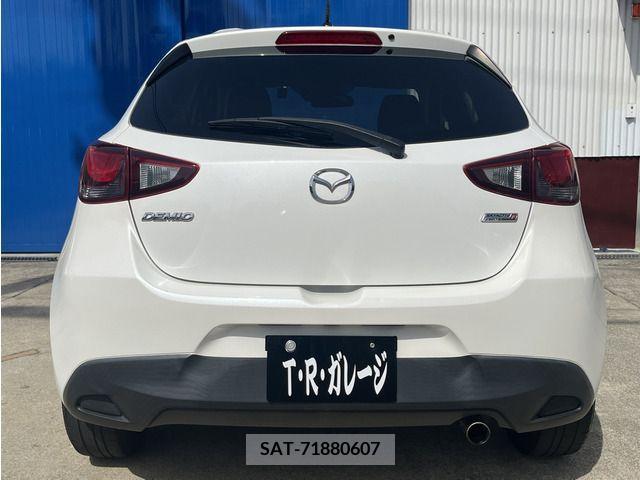Mazda DEMIO 2015-12 267562-13
