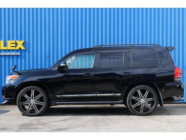 Toyota LAND CRUISER 2013-10 24558-5